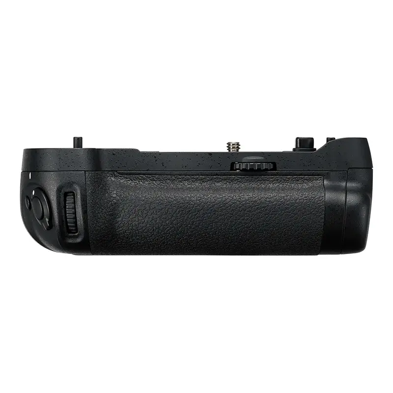 Nikon MB-D17 Battery Grip