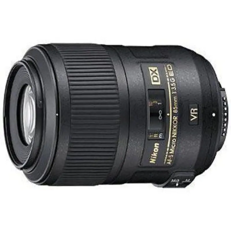 Nikon 85mm f/3.5G ED AF-S DX Micro Nikkor