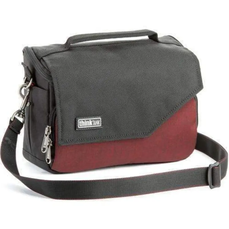 ThinkTANK Mirrorless Mover 20 Deep Red