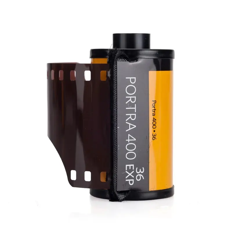 Kodak Professional Portra 400 Color Negative Film (35mm Roll Film, 36 Exposures)