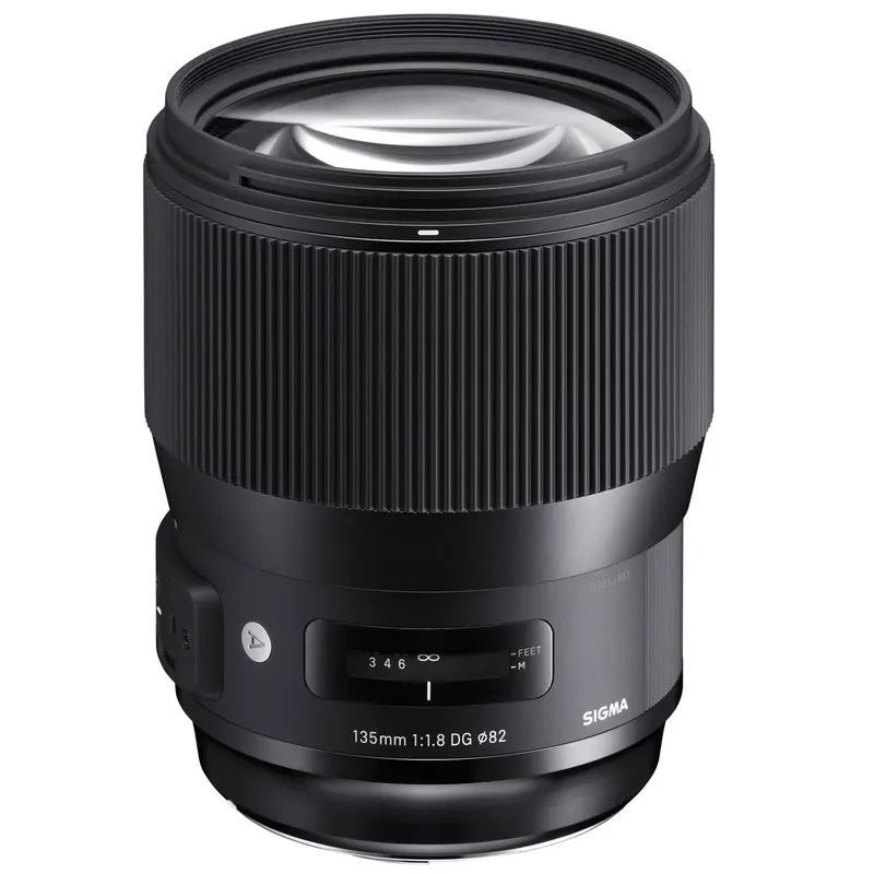 Sigma 135mm f1.8 DG HSM Art - Canon Mount