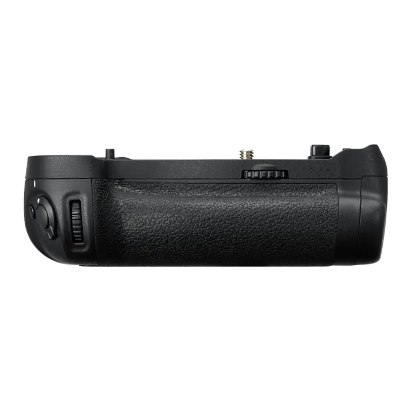 Nikon MB-D18 Multi Battery Power Pack