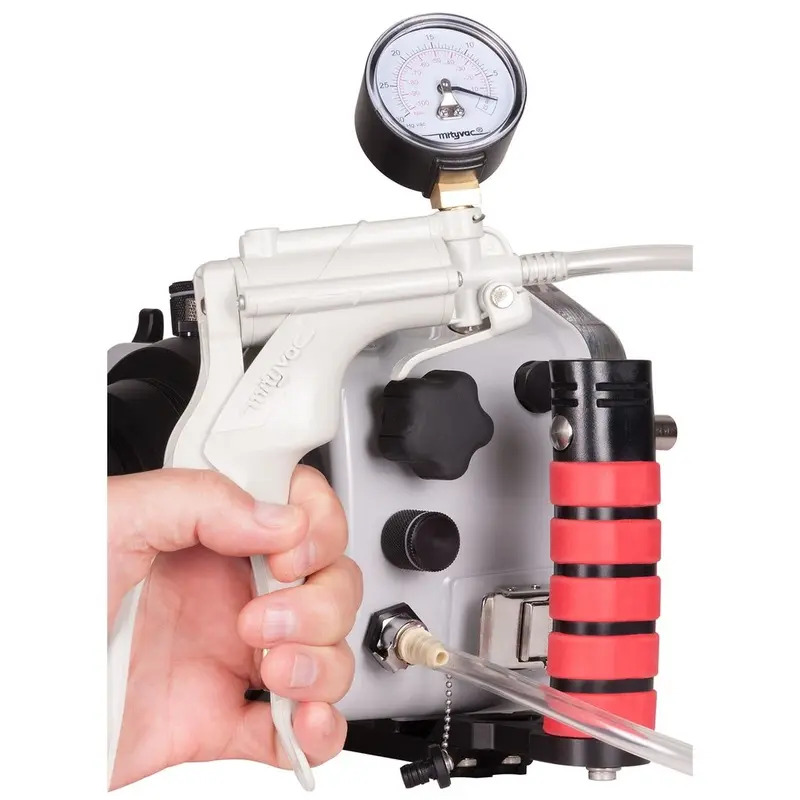 Ikelite Vacuum Kit for 1/2 Inch Accessory Port and DSLR Top Mount