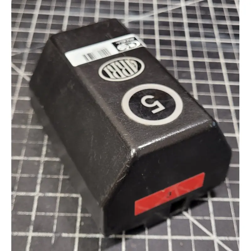 Arri SR 12 Volt 2200mah NiCad Onboard battery