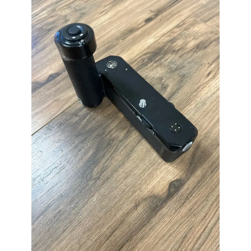 Nikon MD-11 Motor S# 877277