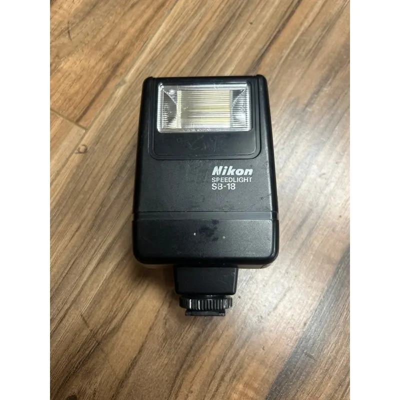 Nikon SB-18 Speedlight S# 8126169