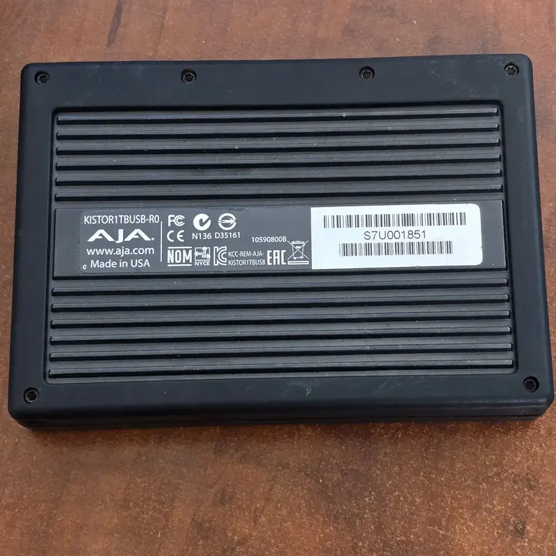 AJA KISTOR 1TB USB-R0 Drive S# S7U001851