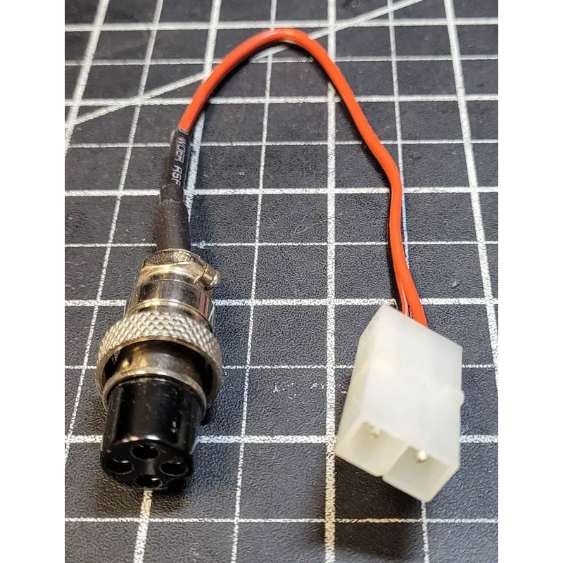 Beaulieu Charging adapter cable ( Tamiya - 4-pin )