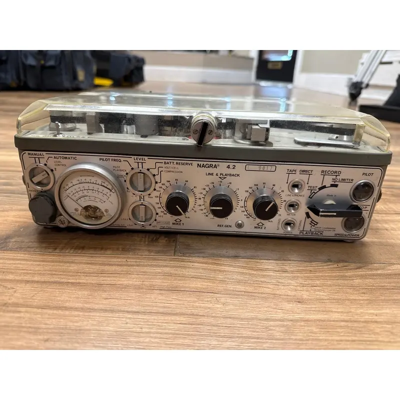 Nagra 4.2 With Power Adapter with Porta Brace