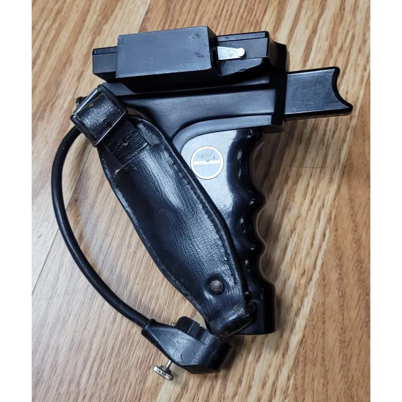 Bolex EL Pistol Grip with Rapid Quick release disc