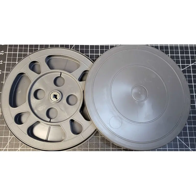 Goldberg 16mm 600' Plastic Projector reel with Storage can