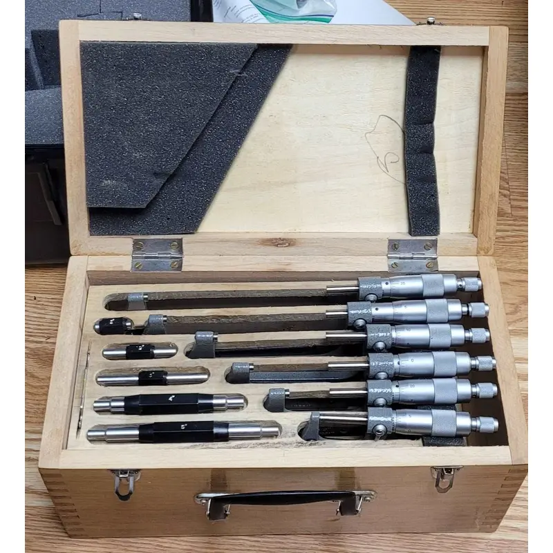 Aerospace 0 - 6 Six Piece Micrometer Tool With wood Case & Attachments Complete