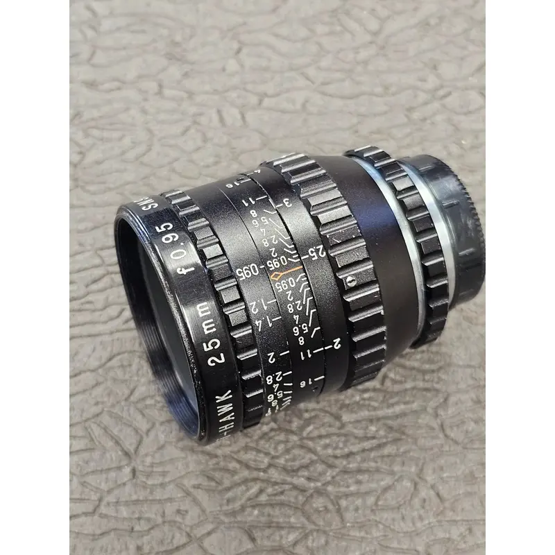 Century Night-Hawk 25mm f0.95 C-mount lens S# 9225