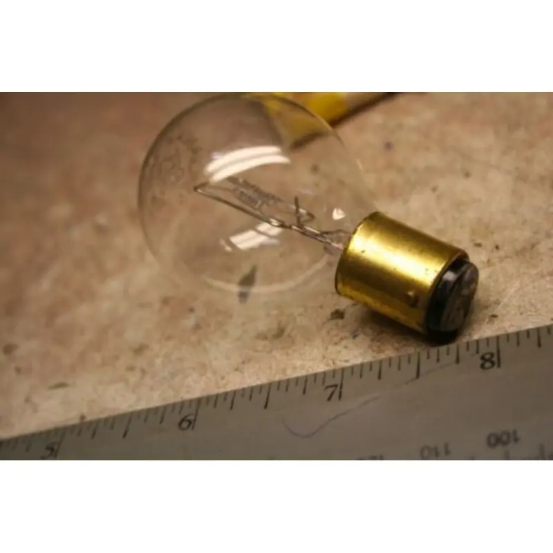Apollo BEC Lamp 120V 150W