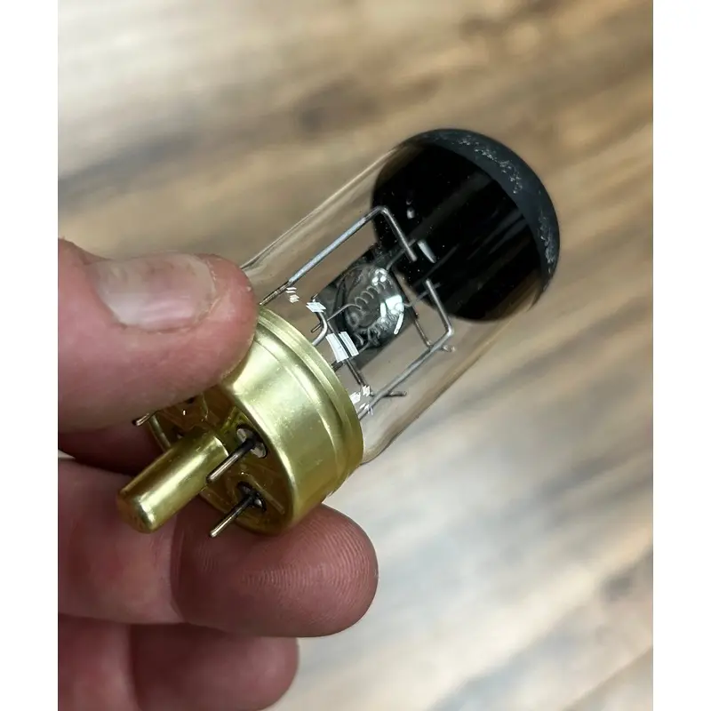GE CAR Lamp 120V 150W