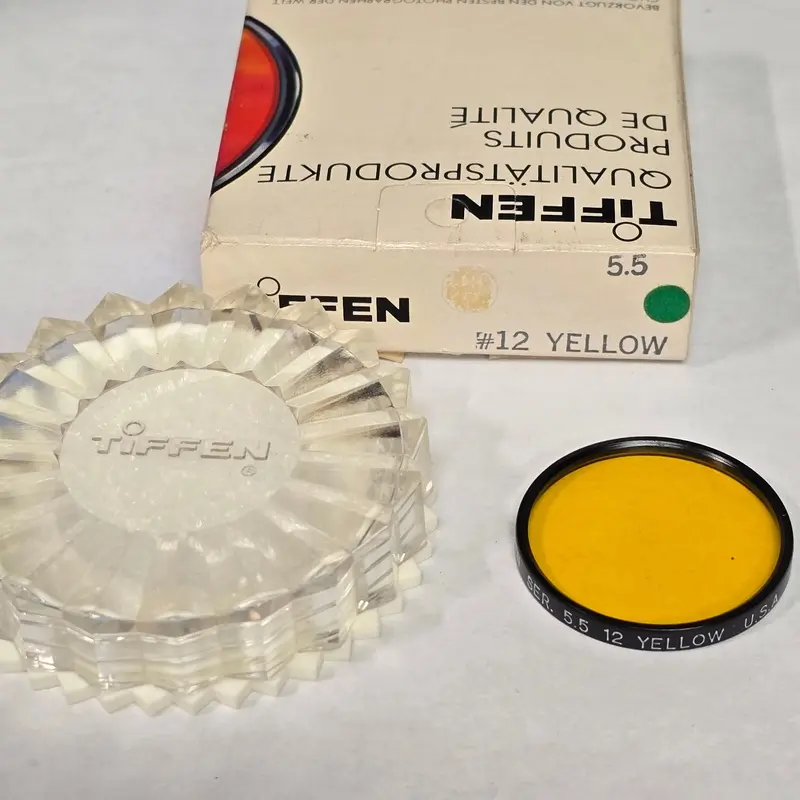Tiffen Series 5.5 Yellow 12 Filter