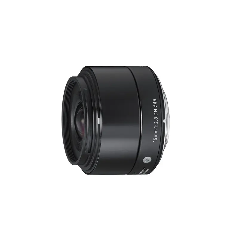 Sigma 19mm f/2.8 DN Lens