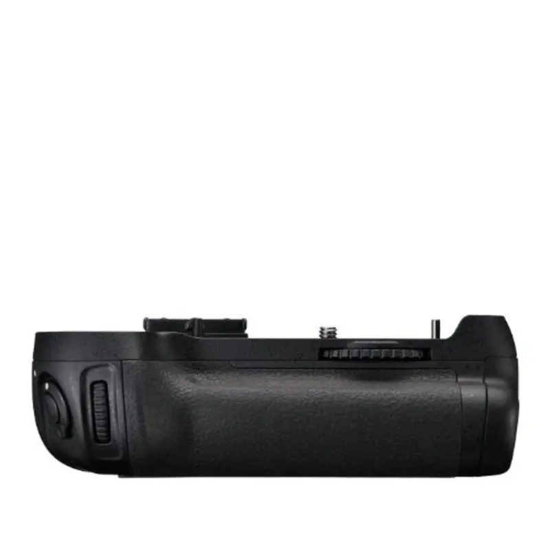Nikon MB-D12 Multi Battery Power Pack