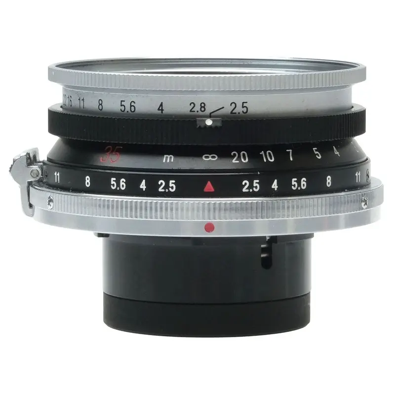 Voigtlander 35mm f2.5 SC Skopar, Light Haze 1011637