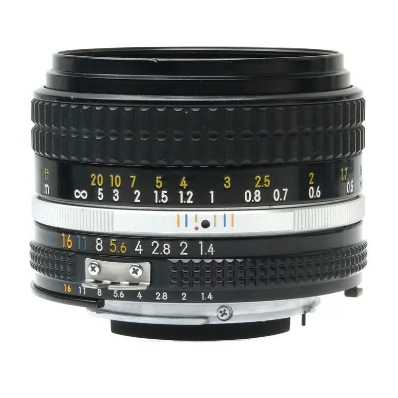 Nikon 50mm f1.4 AI-S, Haze 5145605