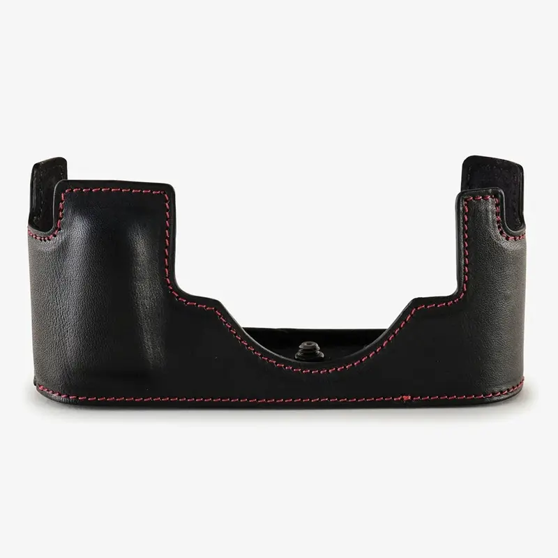 Oberwerth Classic Half-Case for M11 - Black / Red
