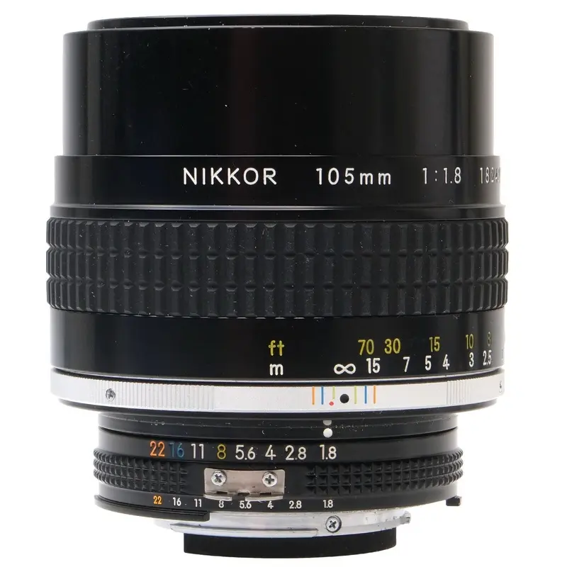 Nikon 105mm f1.8 AIS 182421