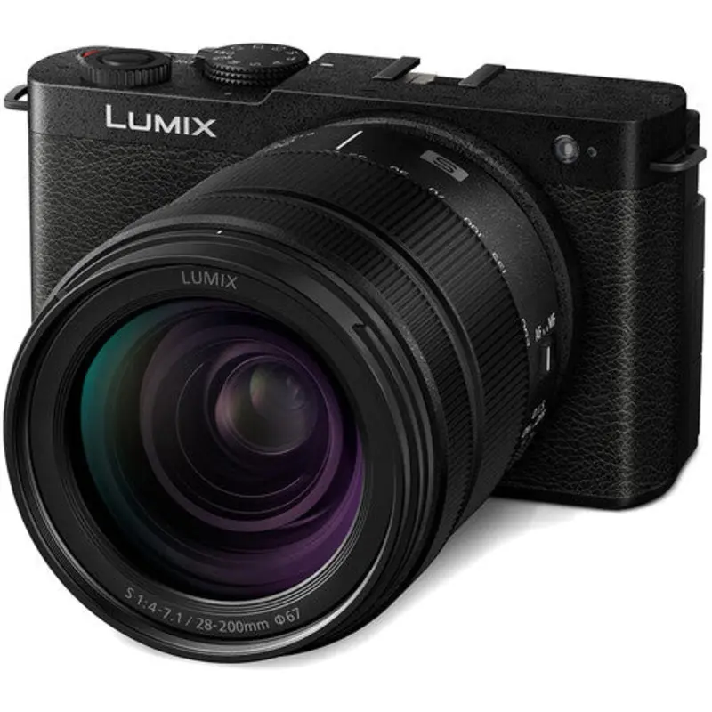 Panasonic S9 w/ 28-200mm