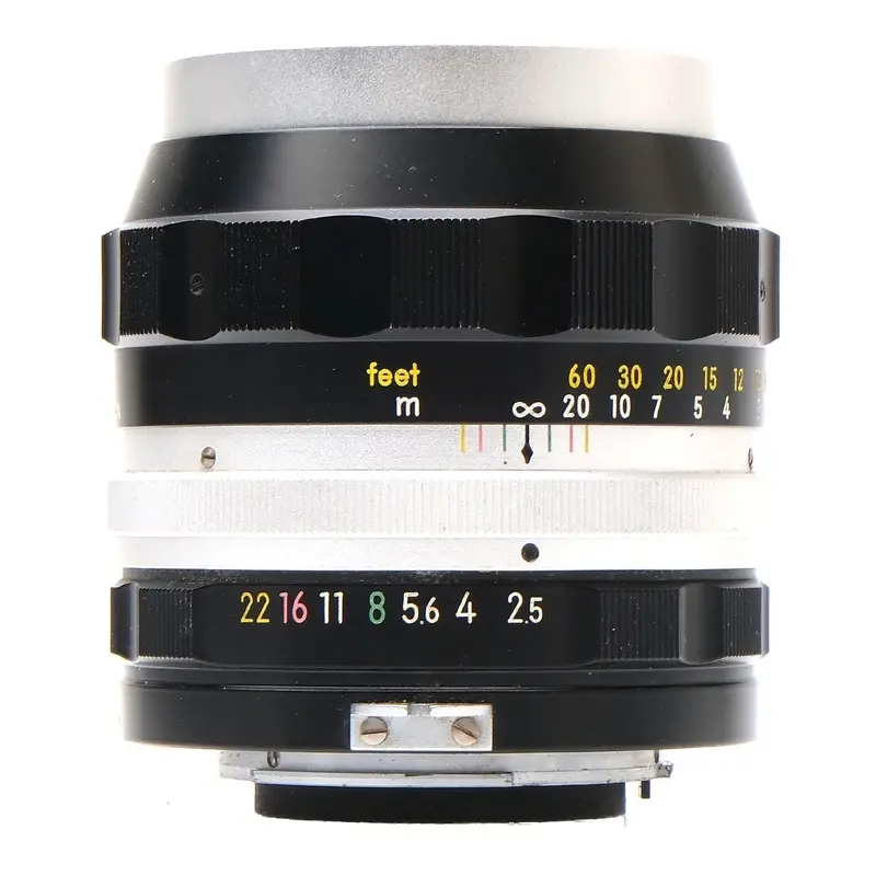 Nikon 105mm f2.5 Nikkor-P 200187