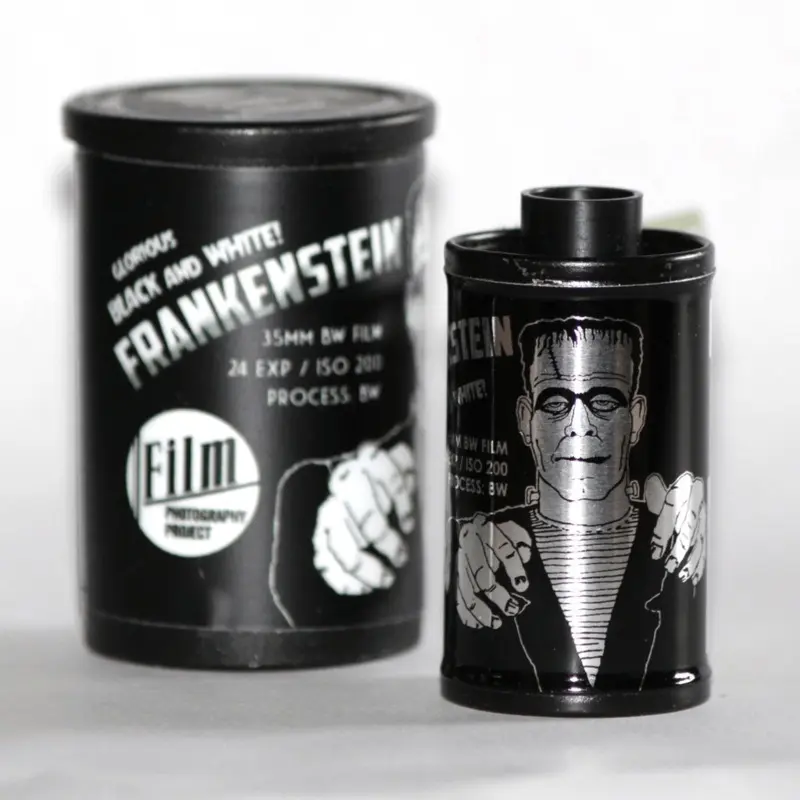 35MM B&W FILM - FRANKENSTEIN 200 (35mm 1 ROLL)