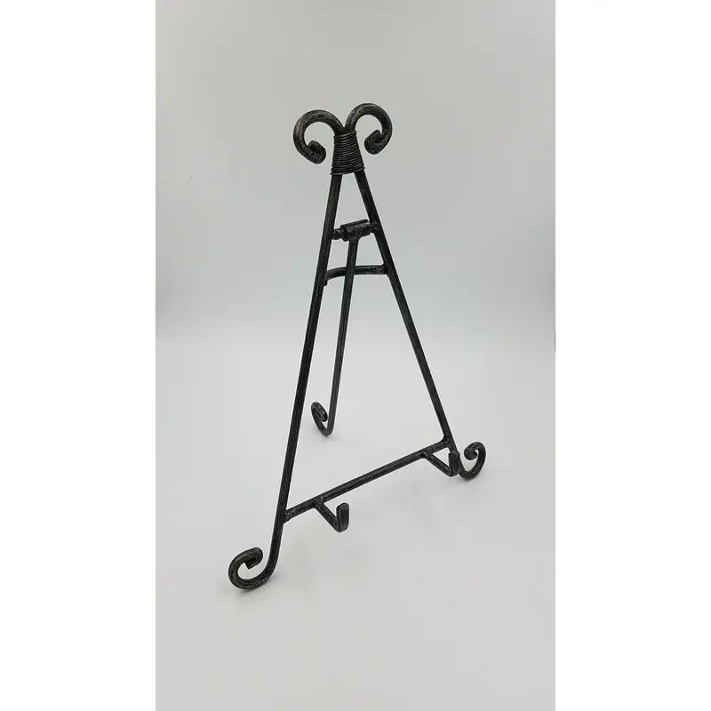 Xylem Iron Easel Black 10"