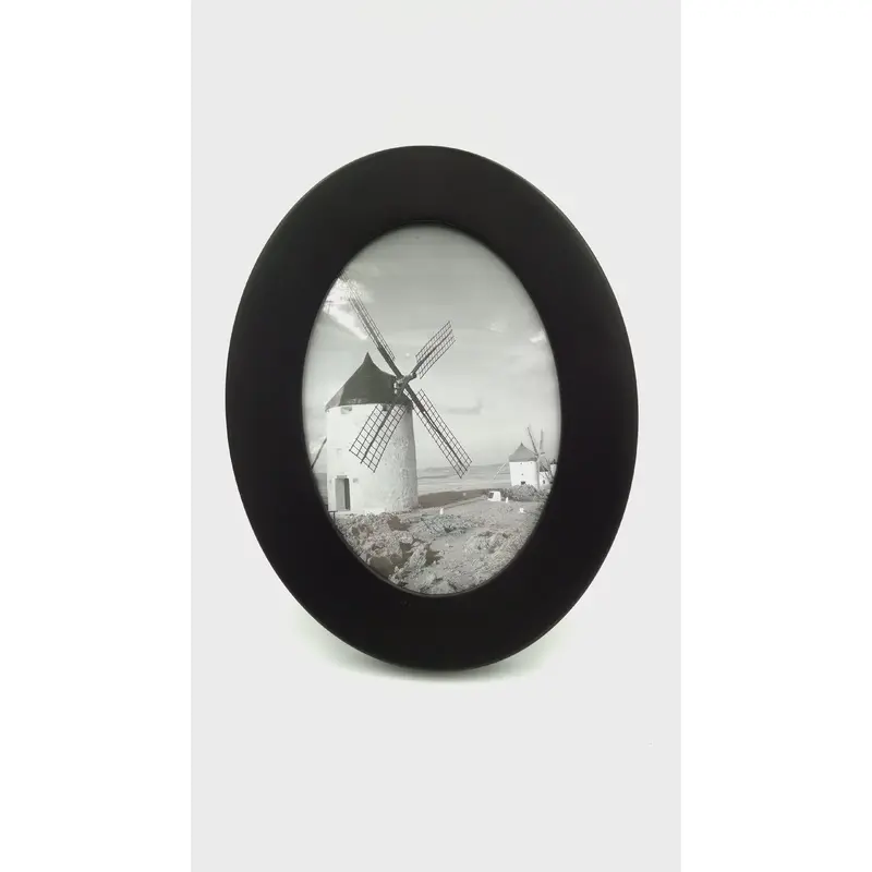 Malden 5x7 Black Oval