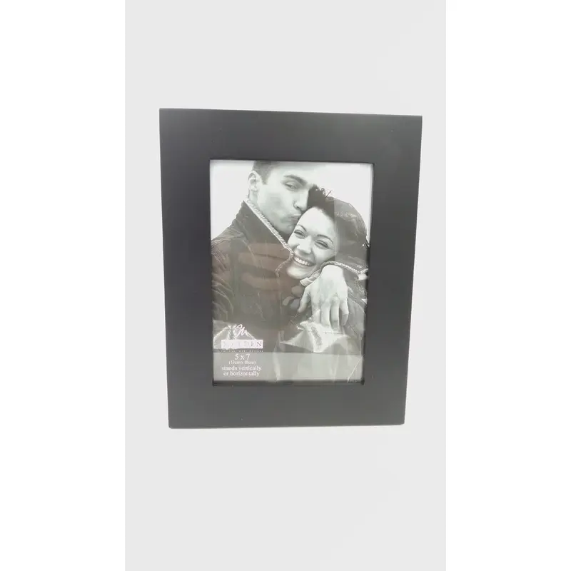 Malden 5x7 Wide Black