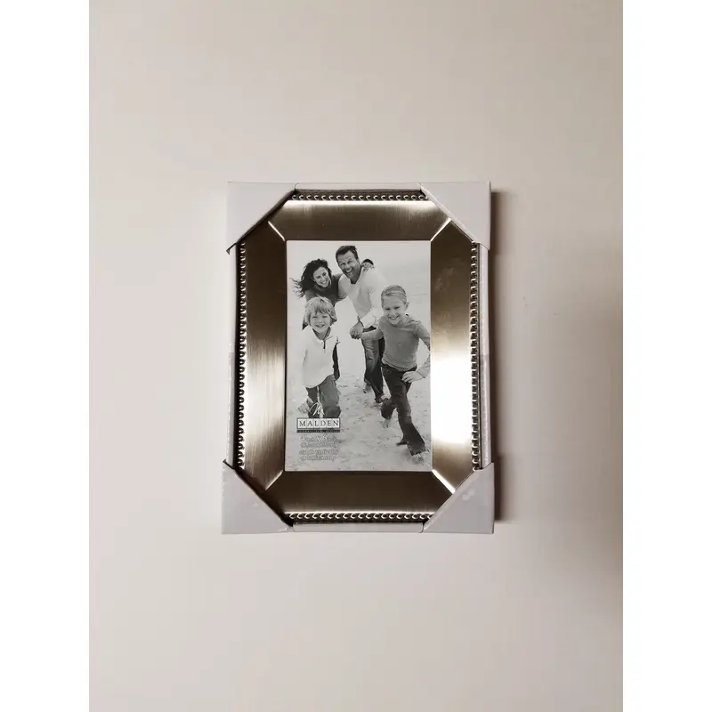Malden 4x6 Satin Nickel Metal Bead