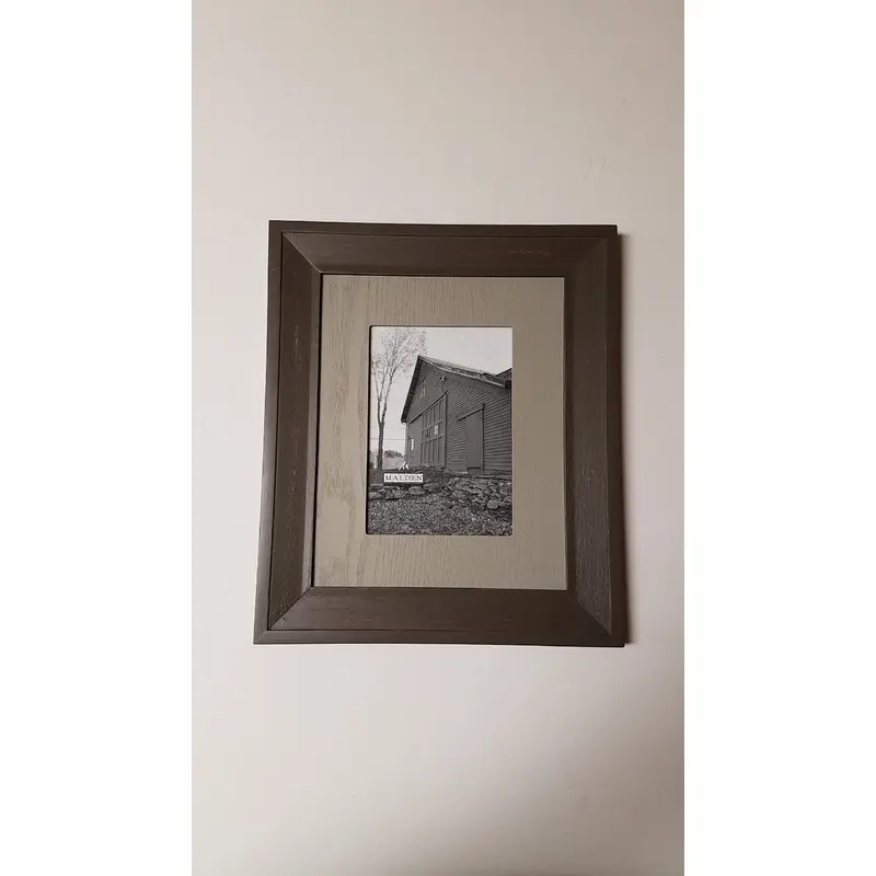 Malden 5x7 or 8x10 Wood Mat