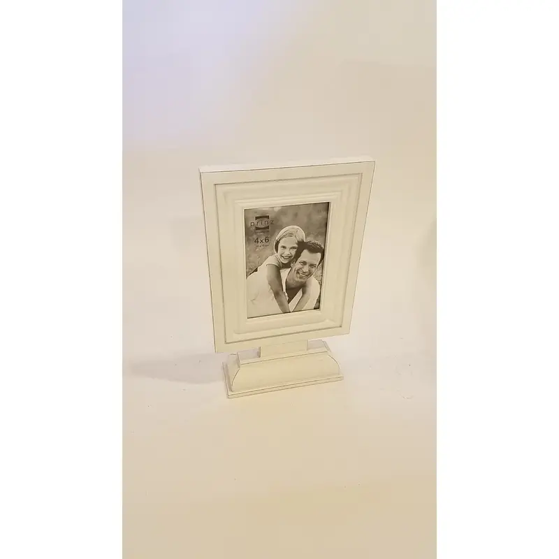 Prinz 4x6 Dillon White